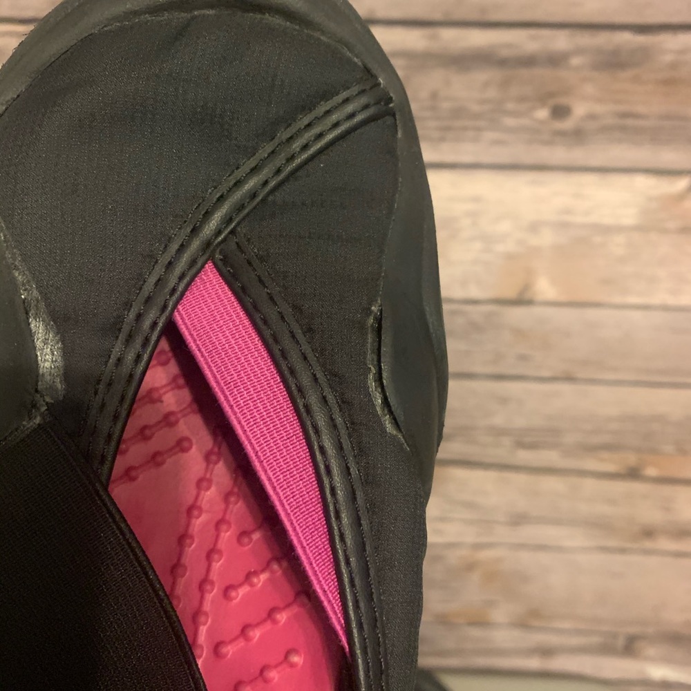 Crocs - Picture 5 of 8